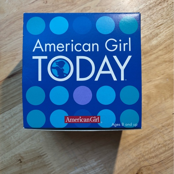 American Girl LICORICE Cat Bed Toy Box - Picture 5 of 8